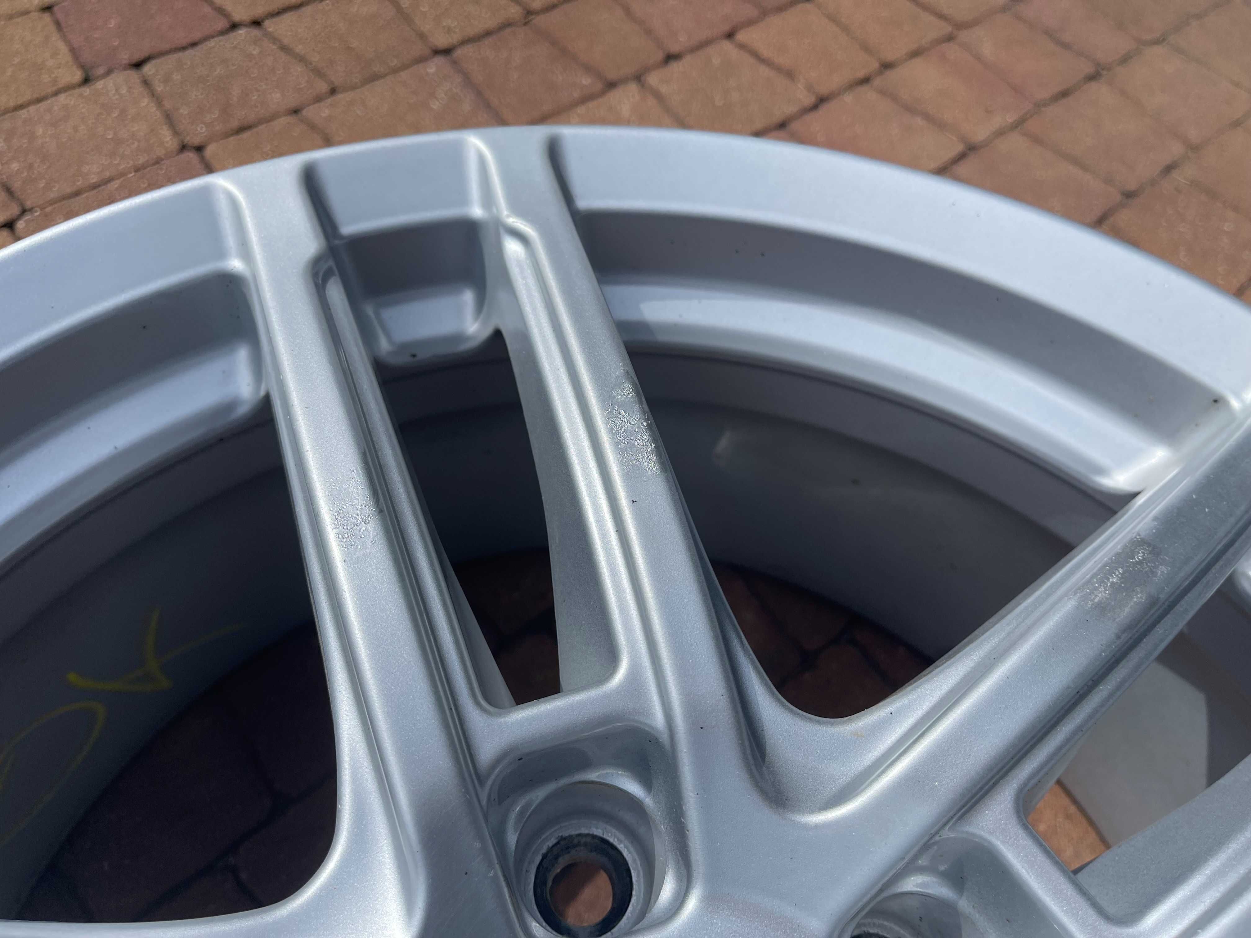 3825. Alufelgi 18" Opel Insignia B Astra J 5x115 8J ET46