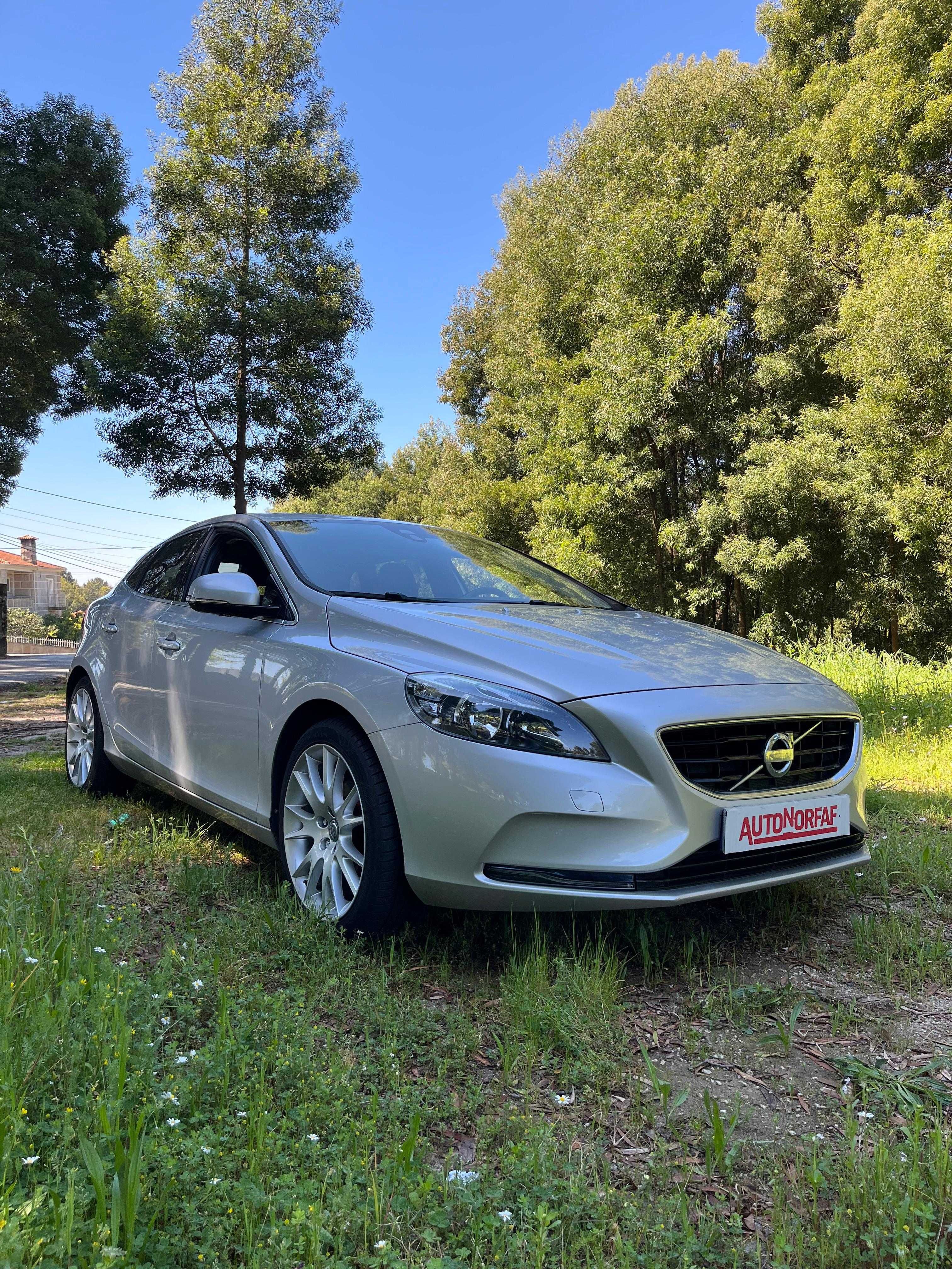 Volvo V40 1.6 D2 Momentum