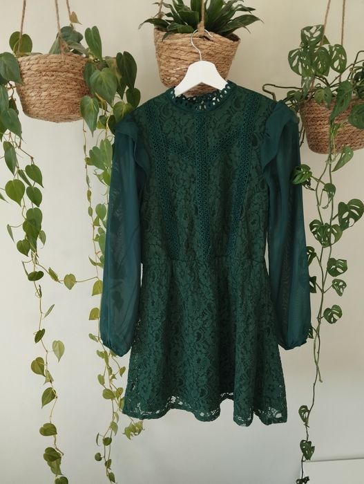 Koktajlowa, elegancka sukienka z długim rękawem, butelkowa zieleń, kor