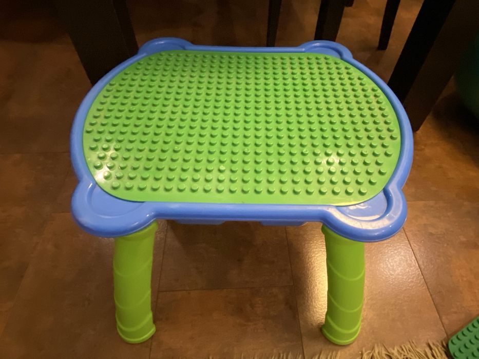 Stolik LEGO Duplo