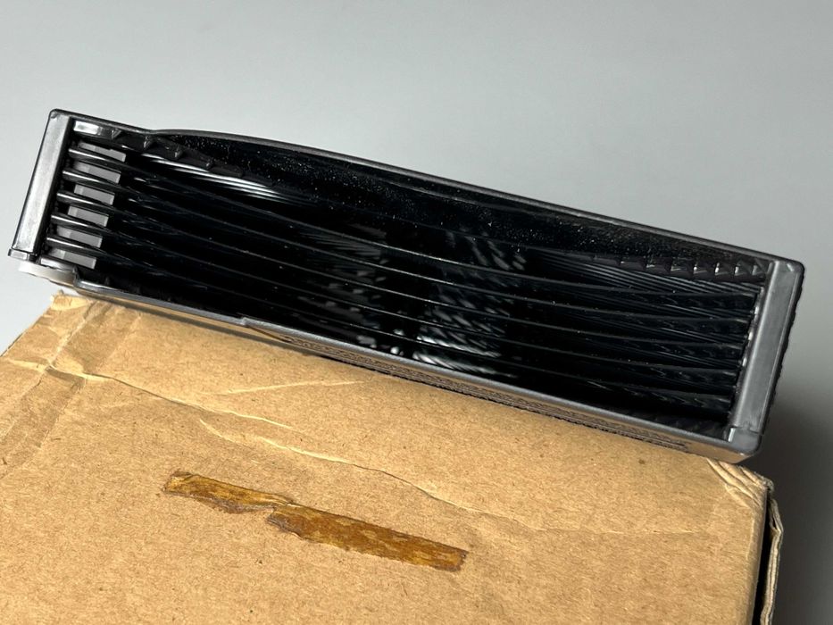 Compact Disk Auto magazine 6CDs