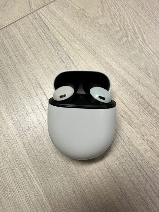 Oferta! Google Pixel Buds Pro – różne kolory (Fog + Porcelana)