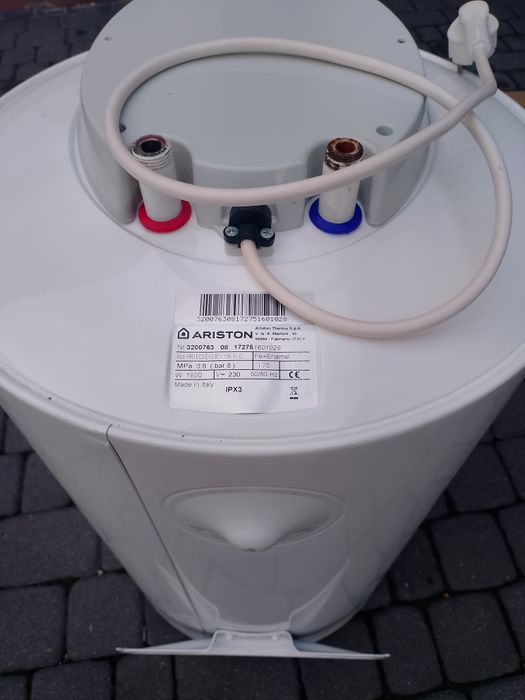 Bojler ariston 80