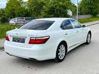 Lexus LS LS460 4.6 V8 70tys.km import Japonia/DE, lekko uszkodzony