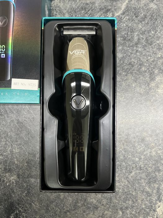 Машинка тример для стрижки волосся, триммер. Мужская. Чоловіча.