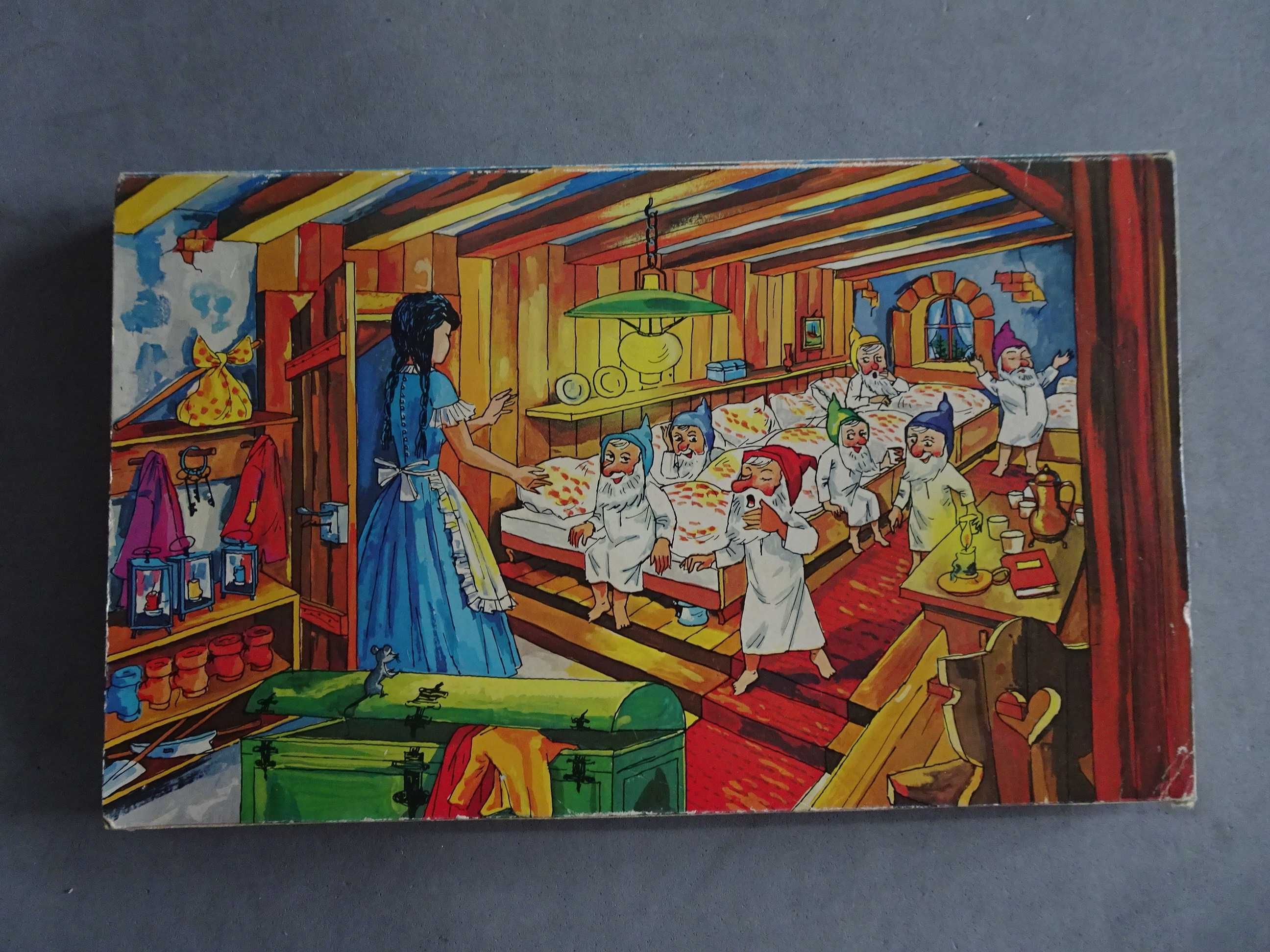 Antiga e muito rara caixa de bombons Branca de Neve e os Sete Anões