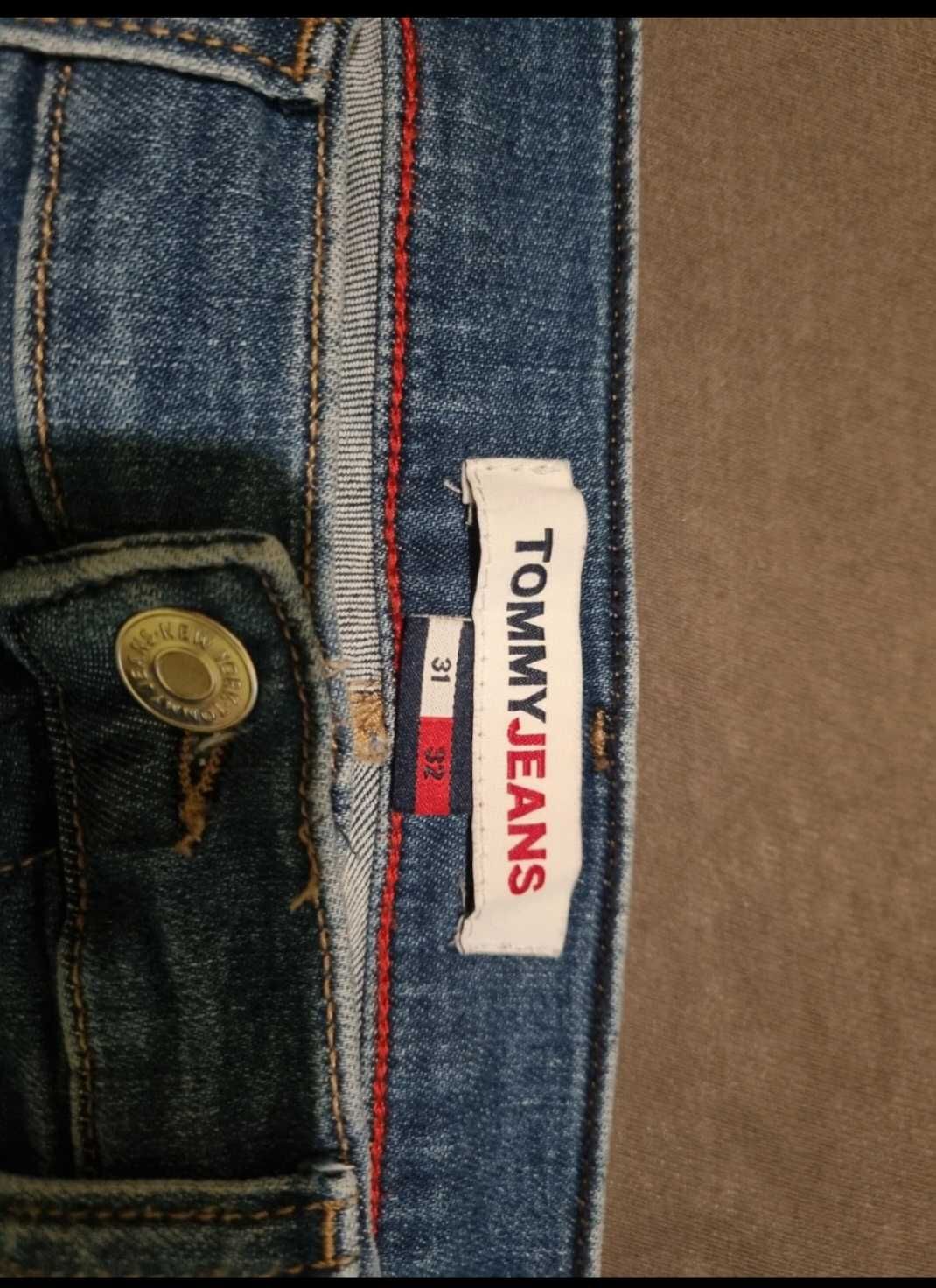 Spodnie damskie Tommy Hilfiger