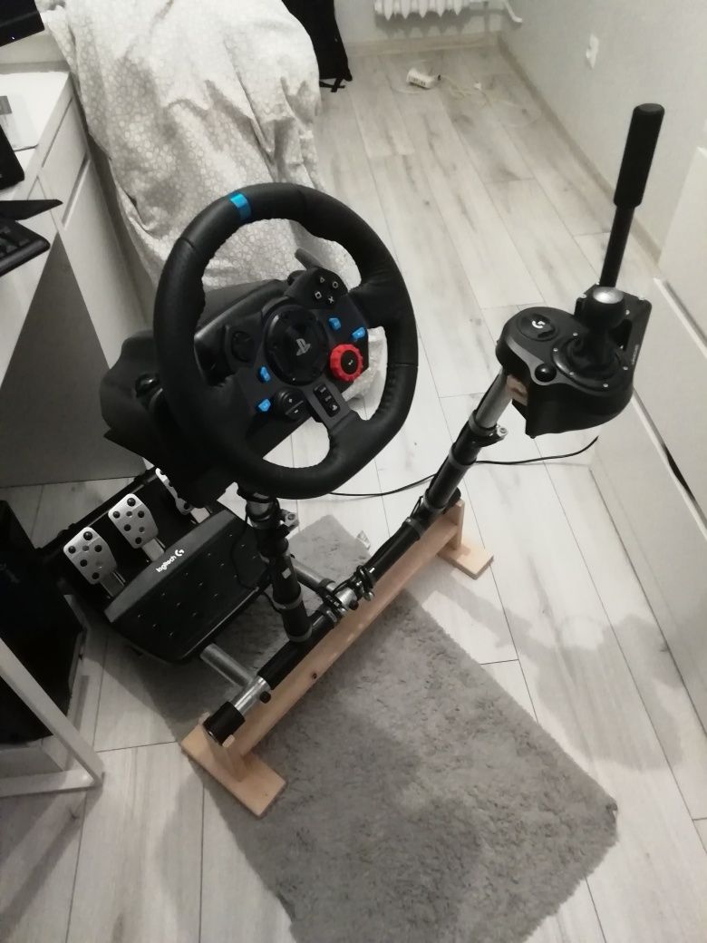 Kokpit sim Racing Whell Stand Pro z przystawką pod shifter