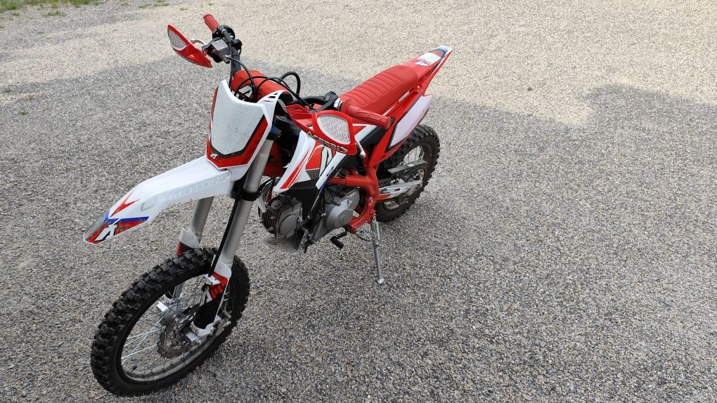 Pitbike Thunder 125 jak MRF