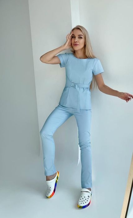 Женский медицинский костюм р.С- 42 р.