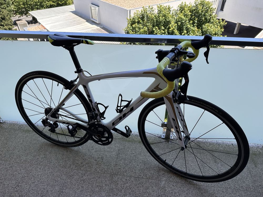 Bicicleta BH prisma gold