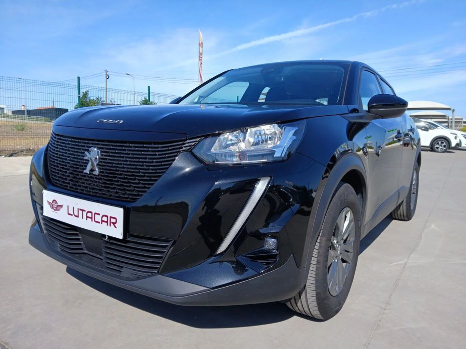 Peugeot 2008 1.2 PureTech Active Pack EAT8