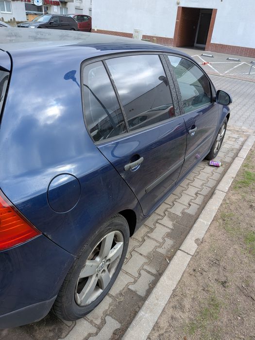 Zamienię lub sprzedam Golf 5 1.9 TDI 140 km(105), 2005