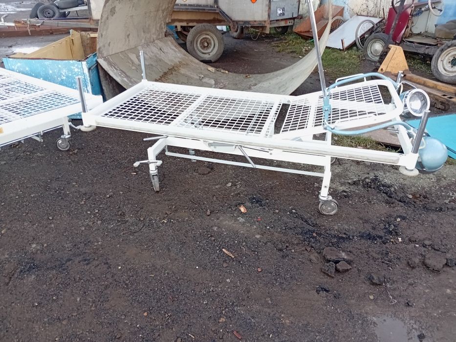 Продам медичні ліжка