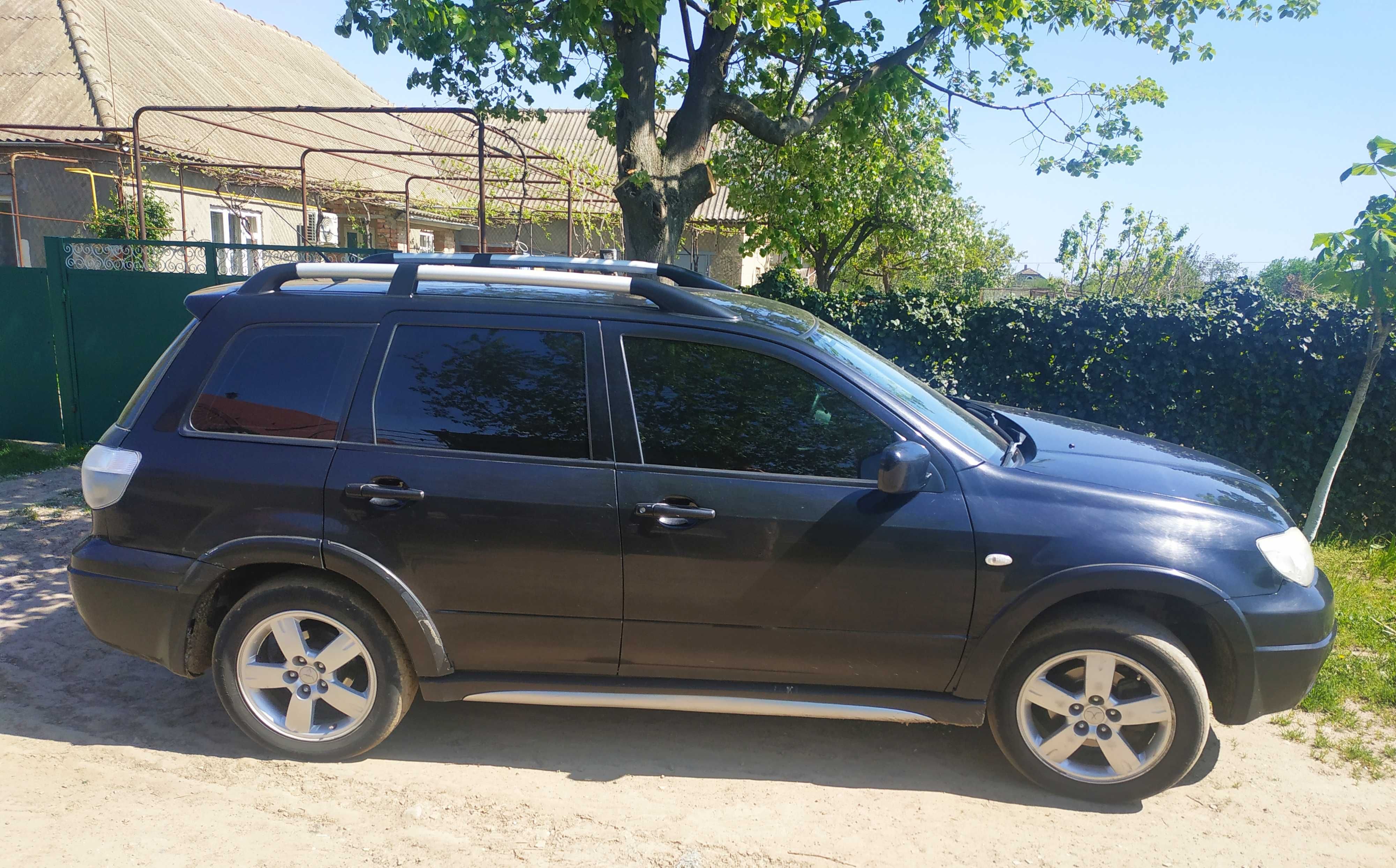 Mitsubishi outlander 2007