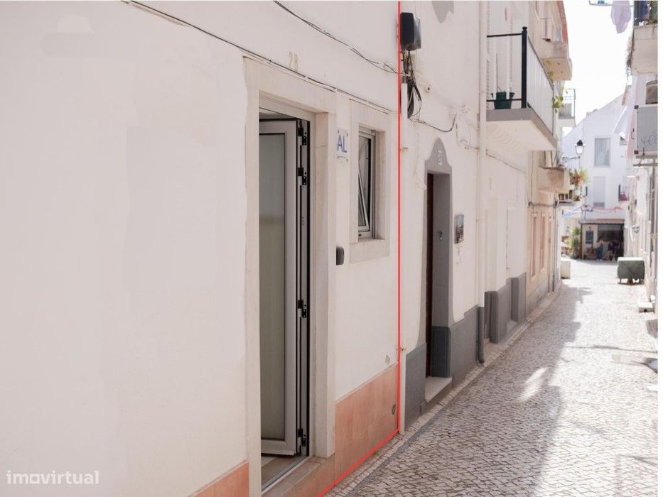 Casa Duplex T1 no centro histórico da Nazaré a 2 passos da praia