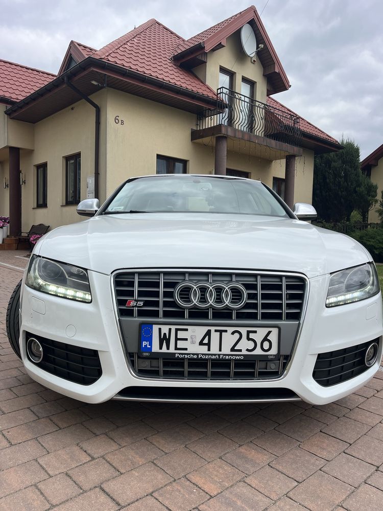 Audi S5 4.2 V8 manual. Aktywny wydech. Quatro