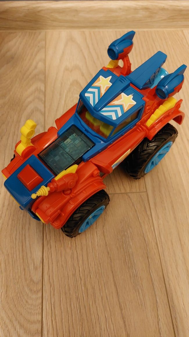 SuperZings Truck Monster Roller pojazd Złoczyńców