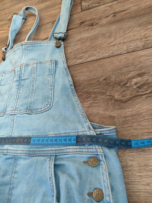 Джинсовий комбінезон