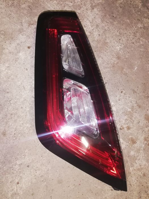 Fiat Punto Evo Lampa tył lewa