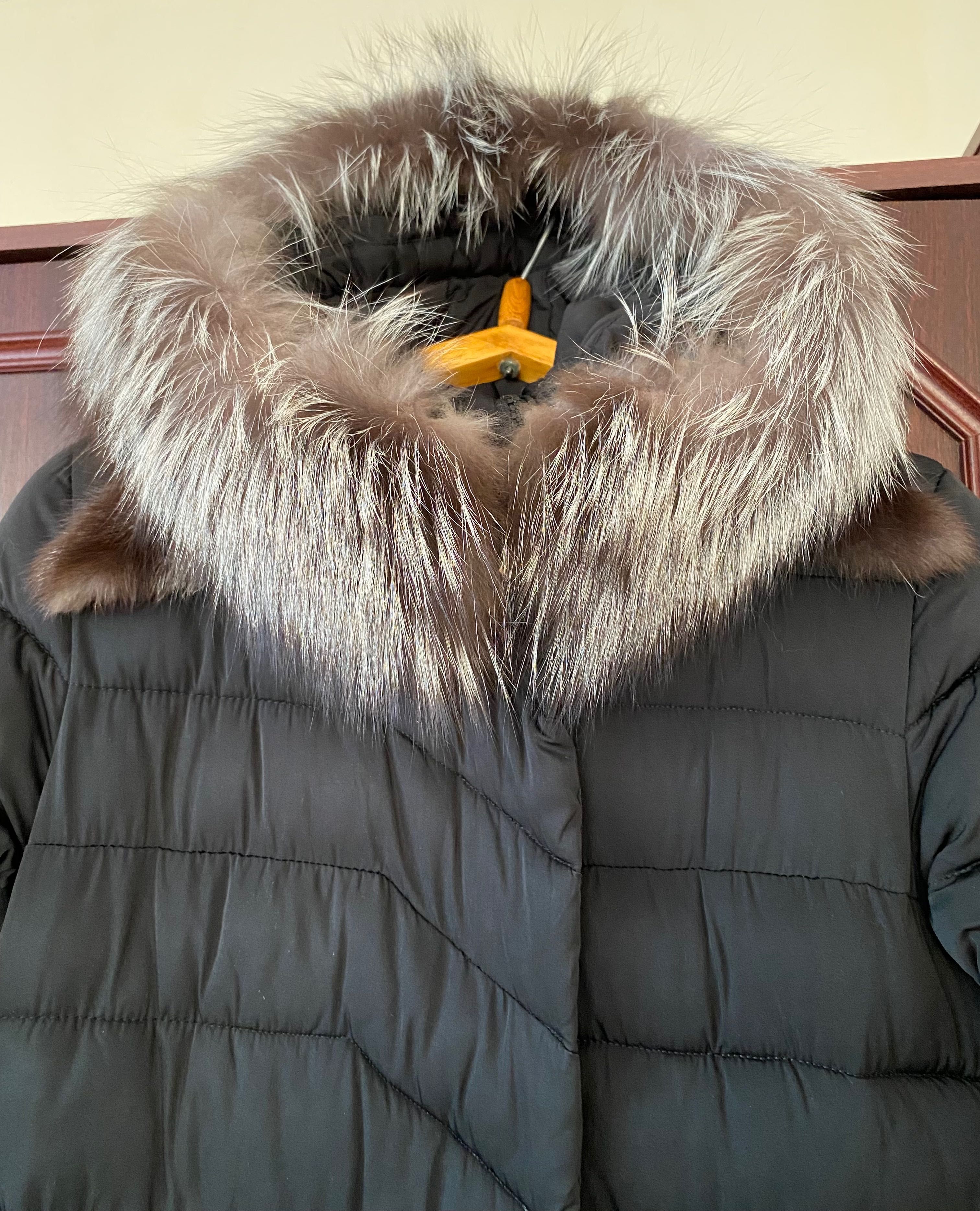 Плащ зимовий, комір - чорнобурка, куртка жіноча
