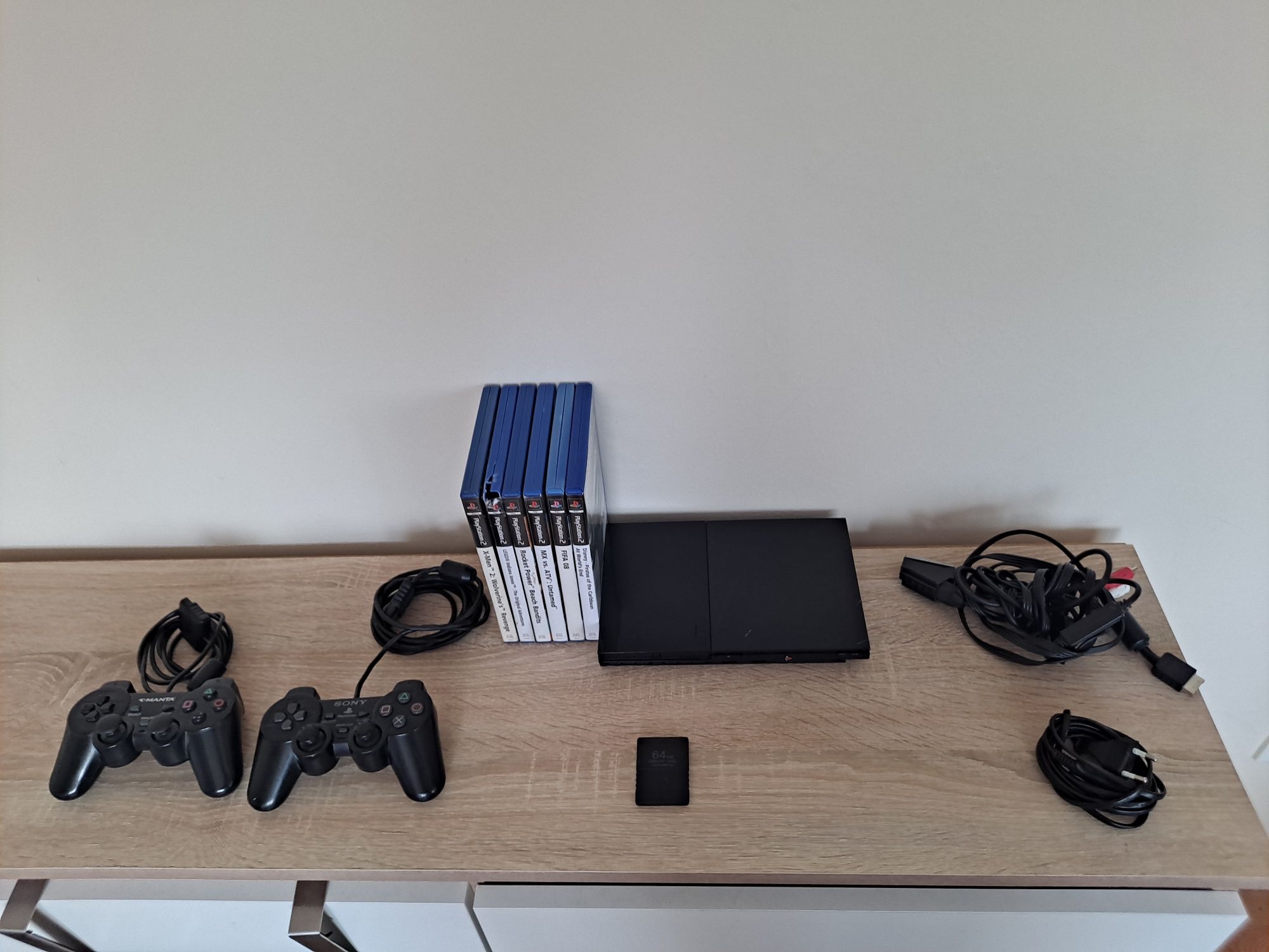 Konsola PlayStation 2 Slim +Gry 2 Pady