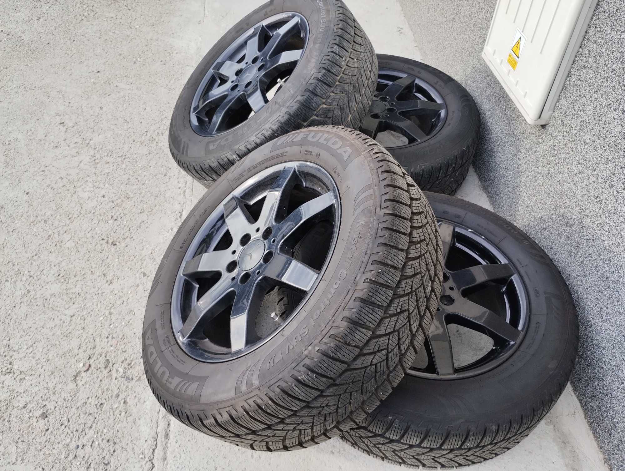 Koła Mercedes GLK X204 ML 235/60/17 Opony Zimowe Fulda 2024r Felgi