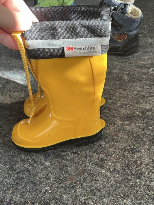 Зимове взуття для хлопчика, розмір  23-24