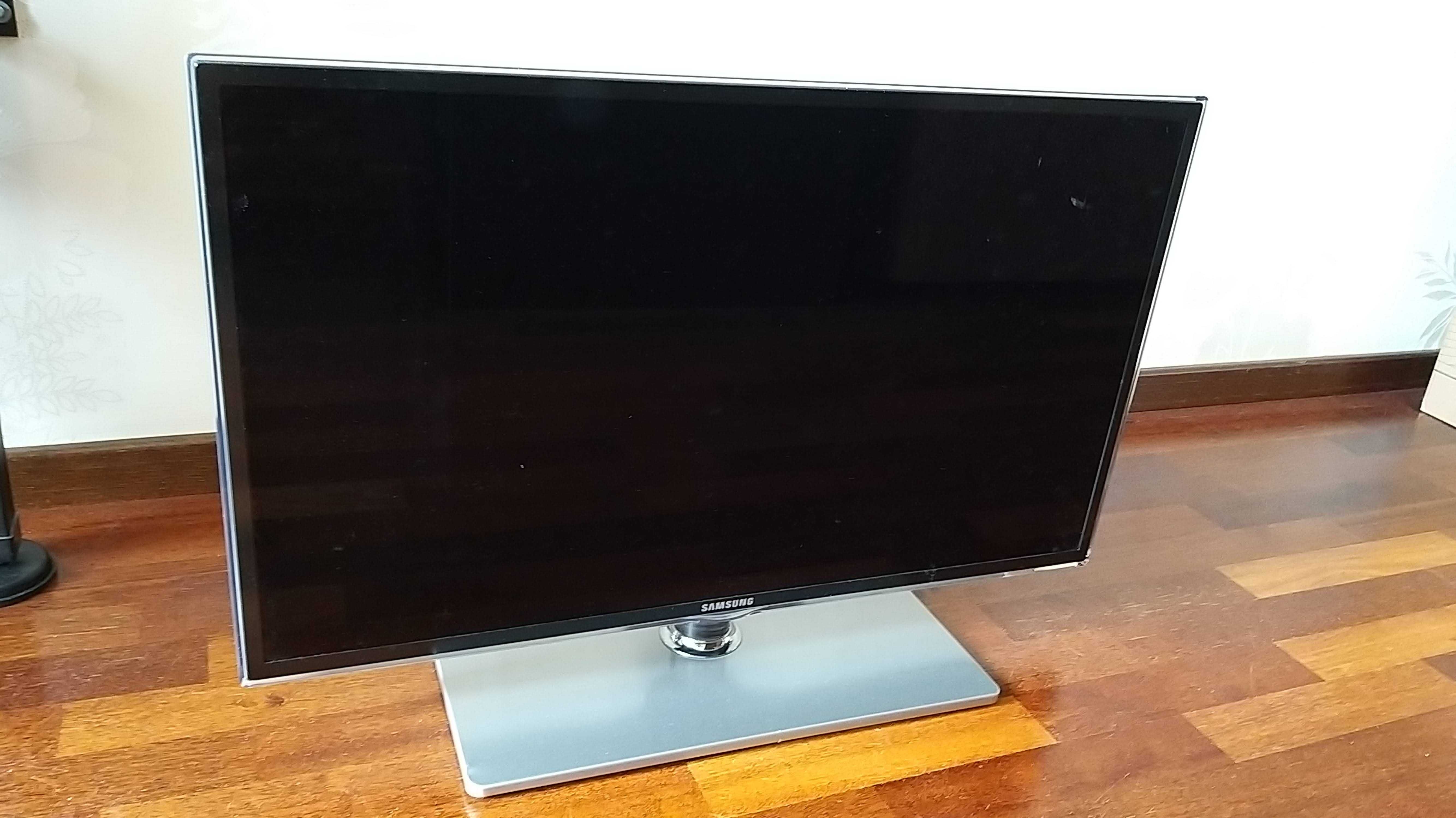 Телевизор Samsung UE32D6530, слетела прошивка.