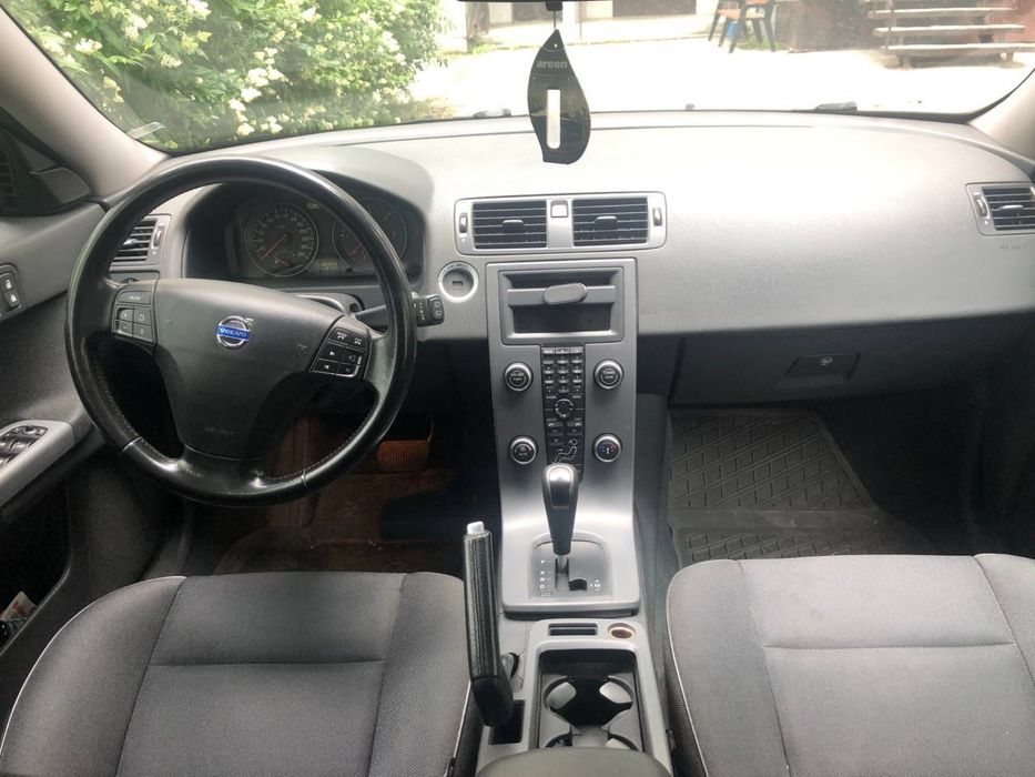 Продам Volvo v50 (Вольво В50)