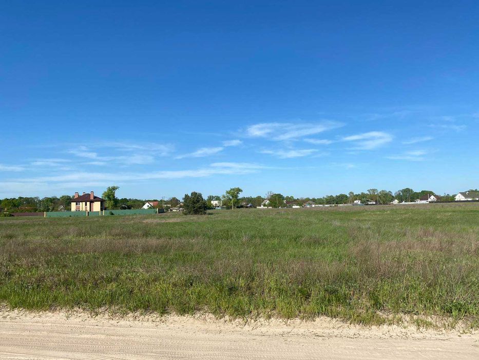 Земельна ділянка в селі Крехаїв