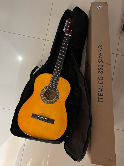 Guitarra para criança