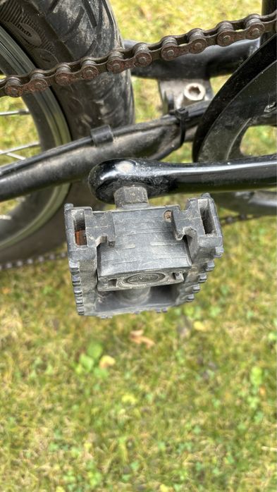 Електровелосипед з складним механізмом