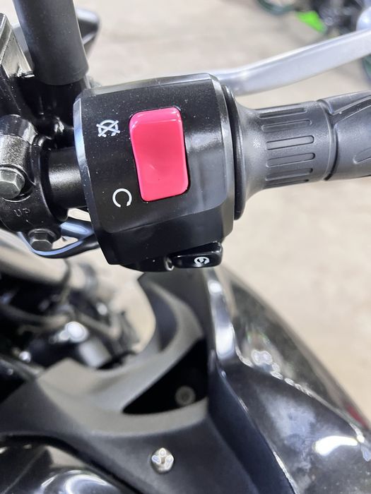 Японський мотоцикл Kawasaki Z 250 без пробігу по Україні