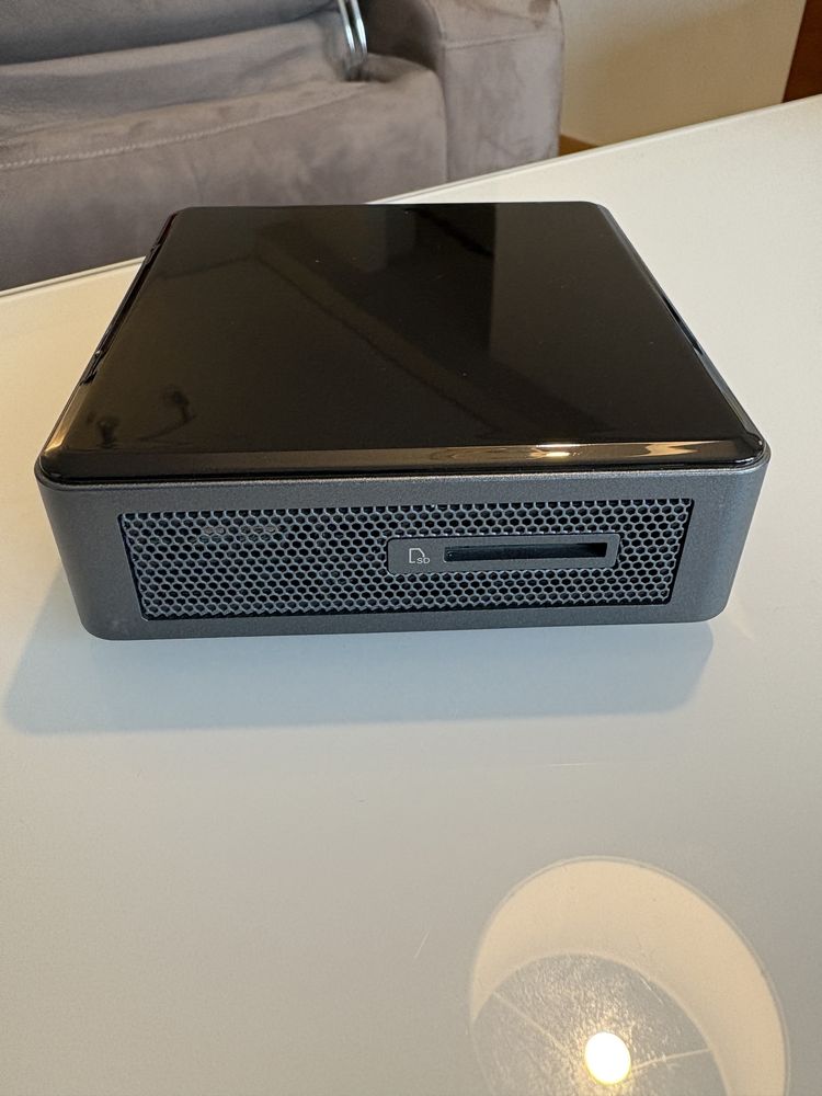 Intel NUC 10 Performance kit NUC10i7FNKN 32GB/512G