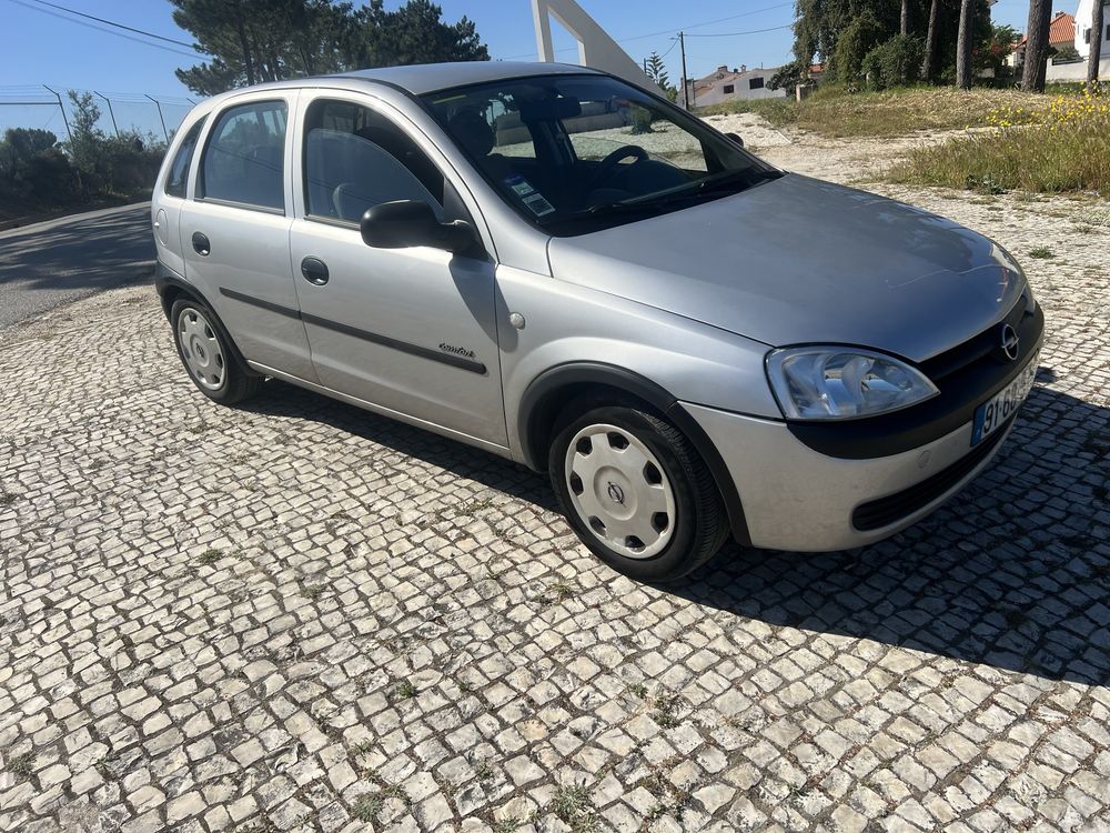 Opel Corsa 1.2 - Impecável