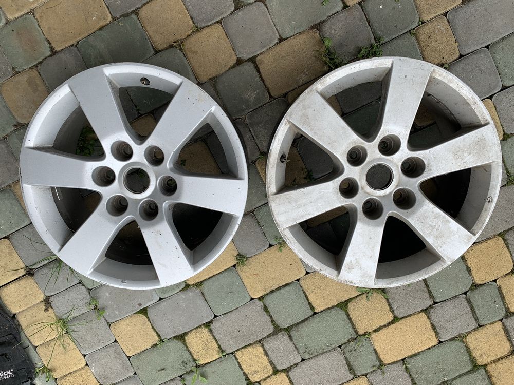 Диски R18 Mitshubishi Pajero Wagon3-4 під реставрацію!Є 2шт