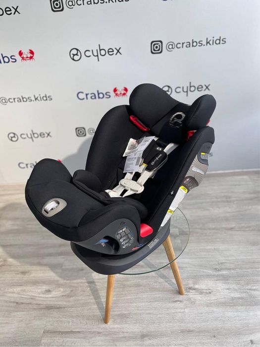 Продам автокрісло Cybex Eternis S чорного кольору