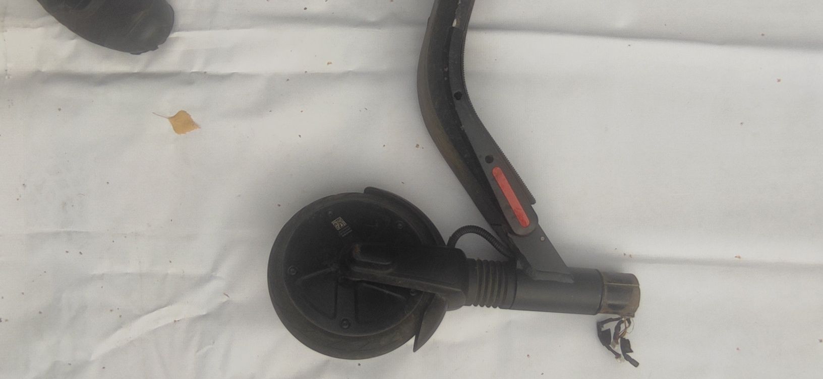 Hulajnoga elektryczna na części hubo 490 XW36V300W