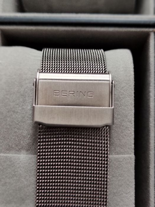 Zegarek Bering Classic  szafirowe szkło