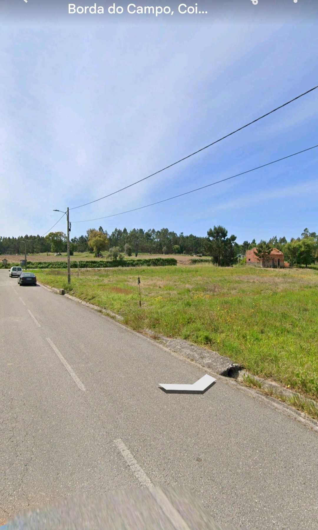 Terreno 8000metros quadrados,mais casa com possiblidade de remodelar.