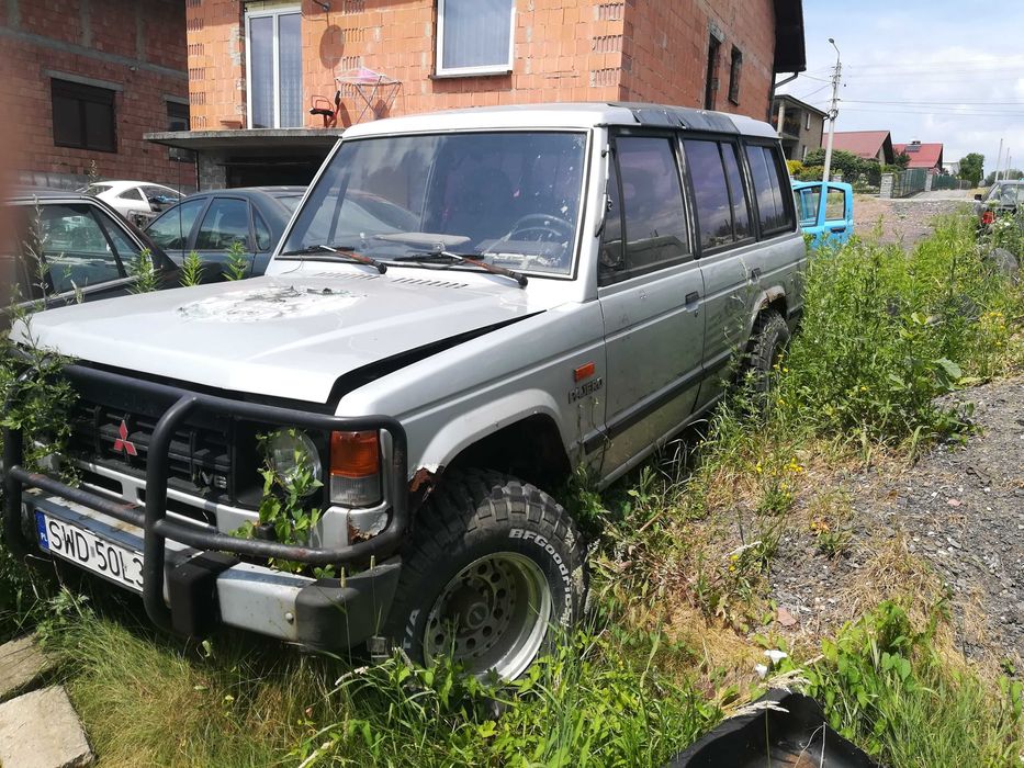 Mitsubishi Pajero (1982-1991) автошрот Авторозборка запчастини