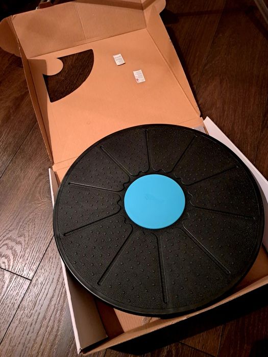 Balance board fitness ćwiczenia sport brzuch