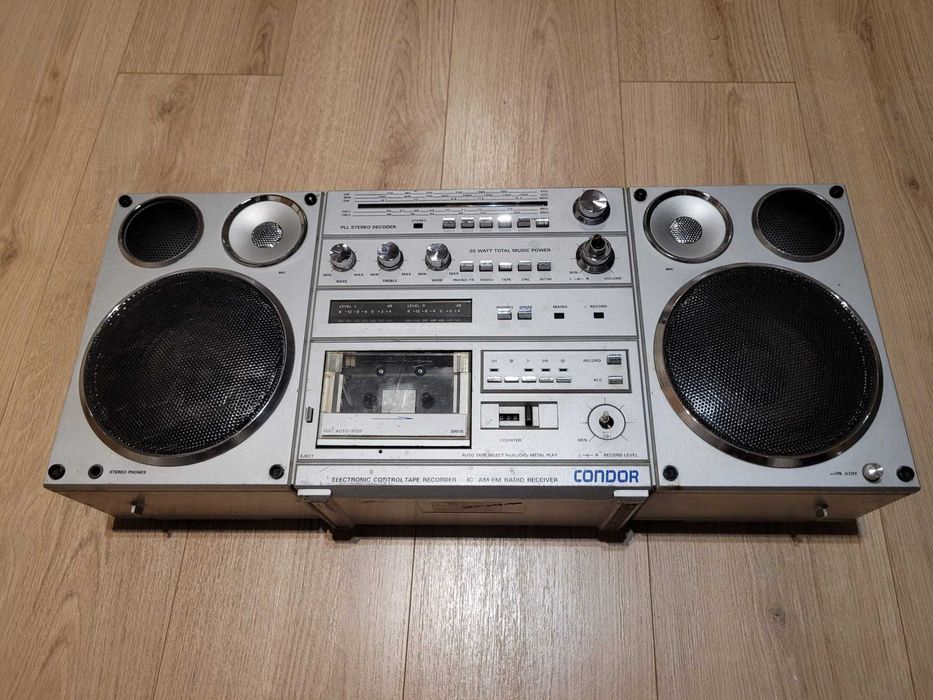 Radiomagnetofon 820S Condor, Unitra