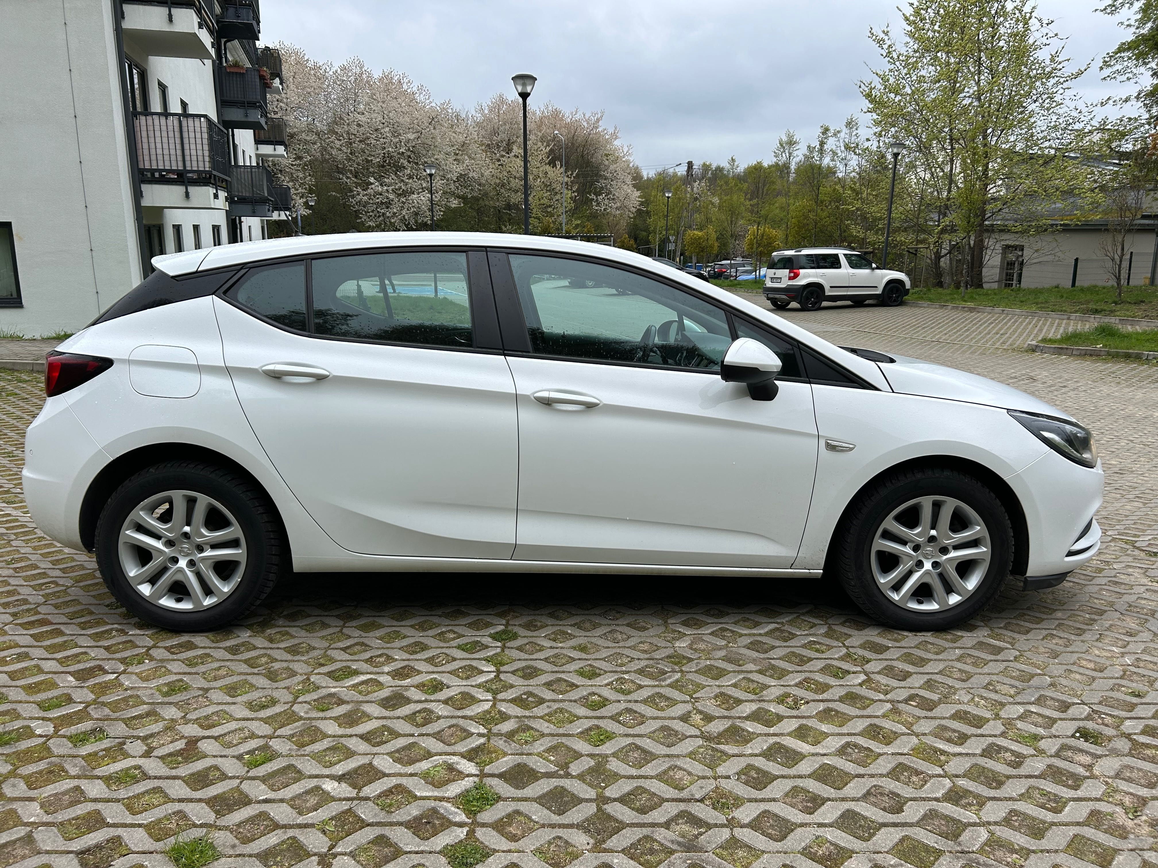 Opel Astra 1.6 Cdti 110km, salon Polska, led, duże radio