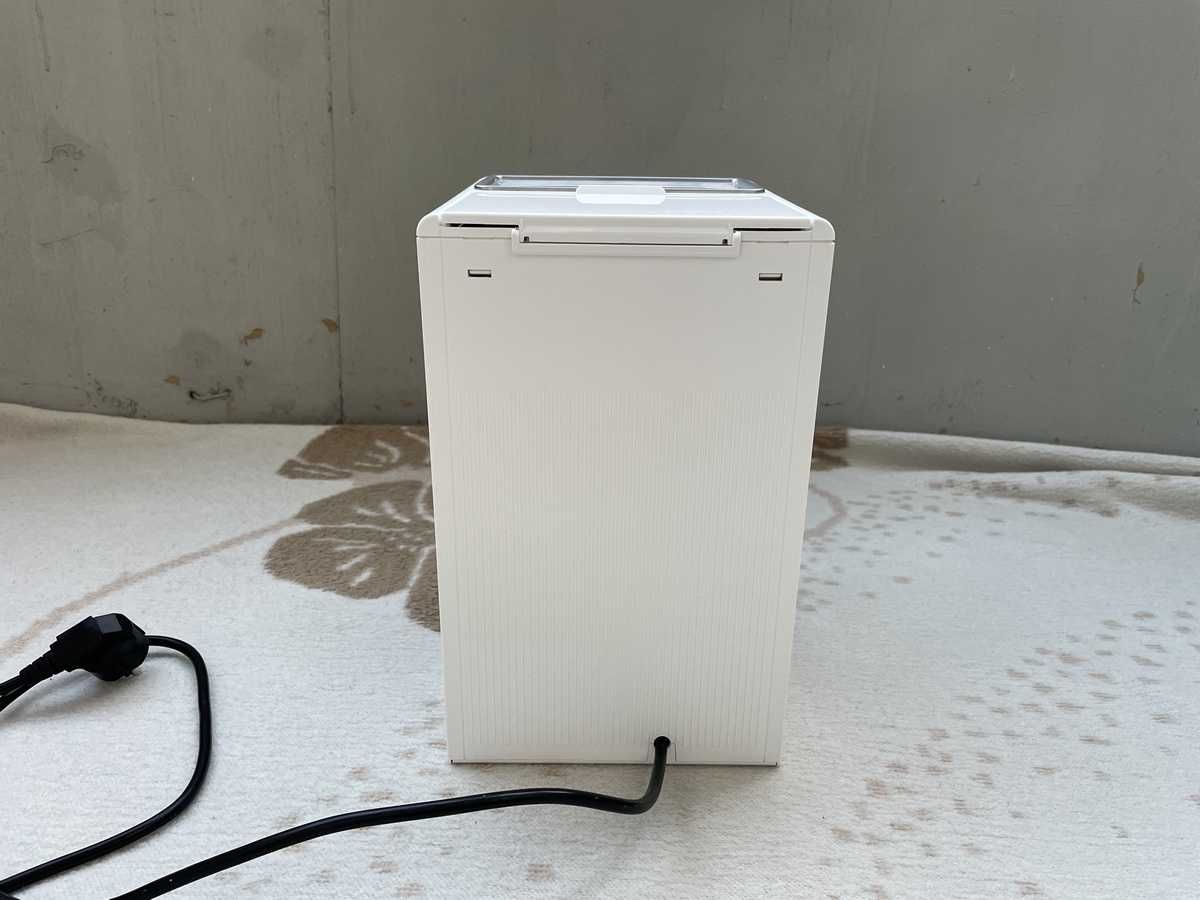 Ekspres do kawy DeLonghi ECP33.21.W