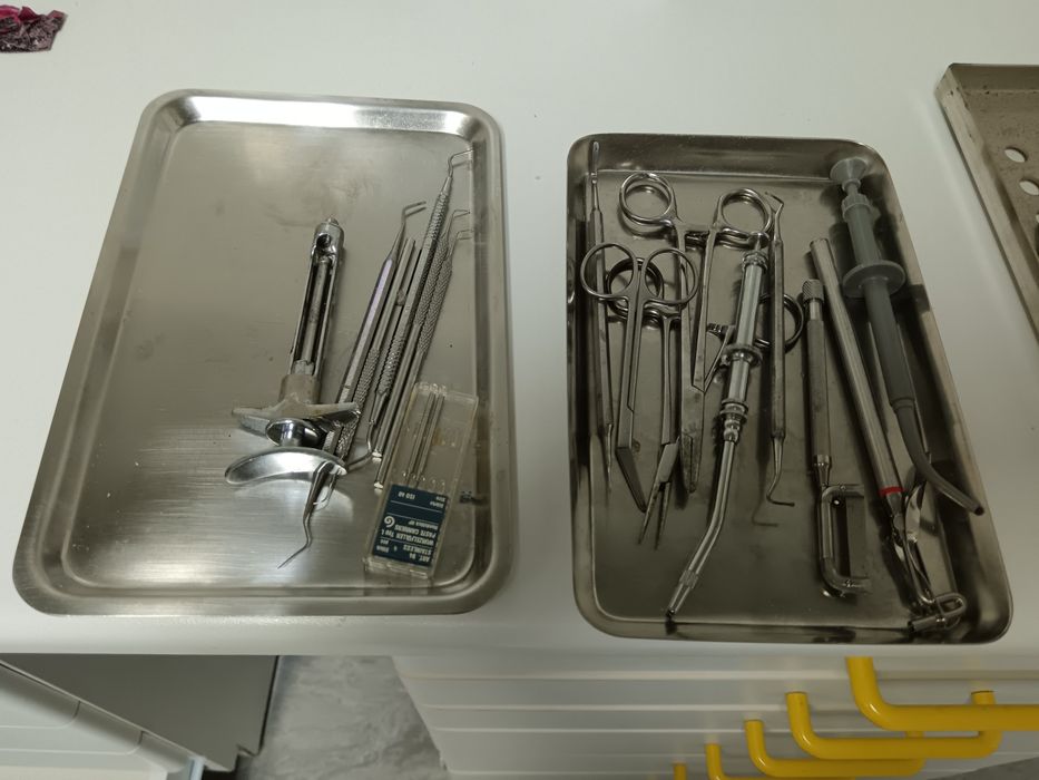 Vendo muito material de dentista