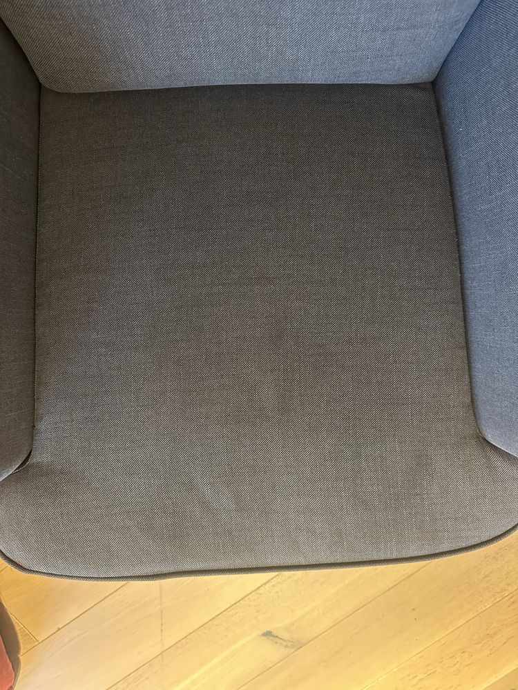 Fotel Uszak Ikea + podnóżek