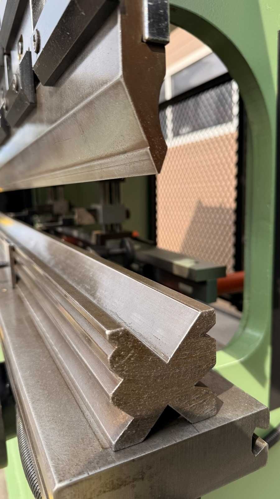 Prasa krawędziowa krawędziarka giętarka Gasparini 40t x 2050mm PROSTA