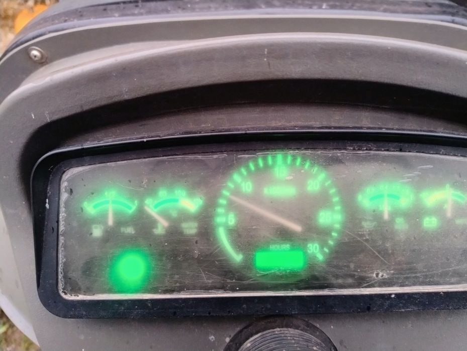 Трактор дтз 240.4 стан супер